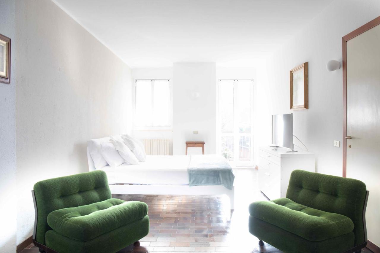The Postcard By Design Studio Varenna Esterno foto